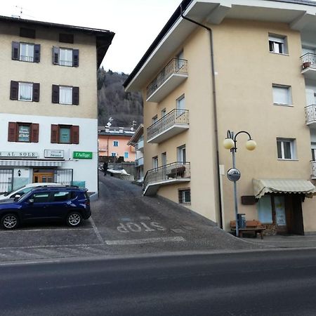 Casa Matteotti Mezzana Trentino Appartement Buitenkant foto